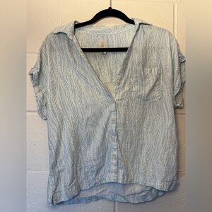 Joie White & Blue Short Sleeve Button-Up